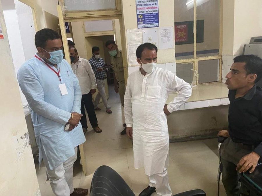 अव्यवस्थाओं पर भड़के स्वास्थ्य मंत्री डॉक्टर धन सिंह रावत