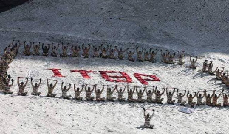 चीन के साथ झड़प के दौरान अदम्य साहस का परिचय देने वाले 20 जवान वीरता पदक से अलंकृत