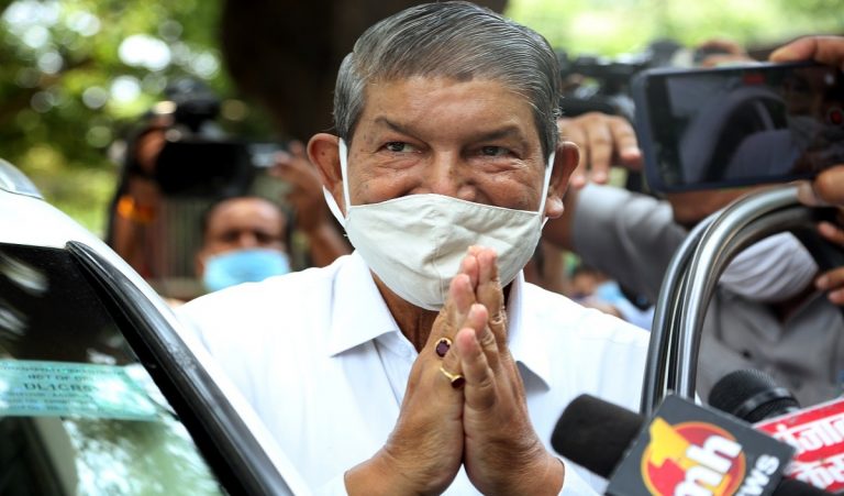 क्या हरीश रावत के साथ हैं कांग्रेस कार्यकर्ता ? रामनगर से चुनाव लड़ना कहीं पड़ ना जाए भारी