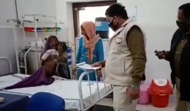 खेलते खेलते कुएं में गिरा बच्चा, मां ने जान बचाने के लिए लगाई छलांग, फिर भी नहीं बची बच्चे की जान