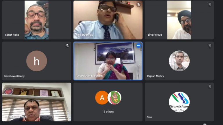 गुजरात के पर्यटन कारोबारियों को बताई उत्तराखंड में निवेश करने की संभावना