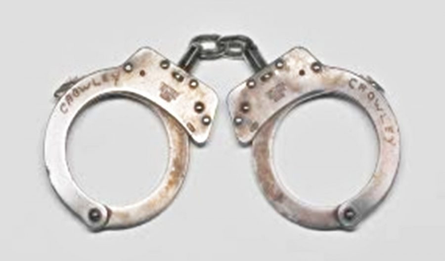 पवार के आवास के सामने प्रदर्शन करने पर 107 लोगों के खिलाफ प्राथमिकी