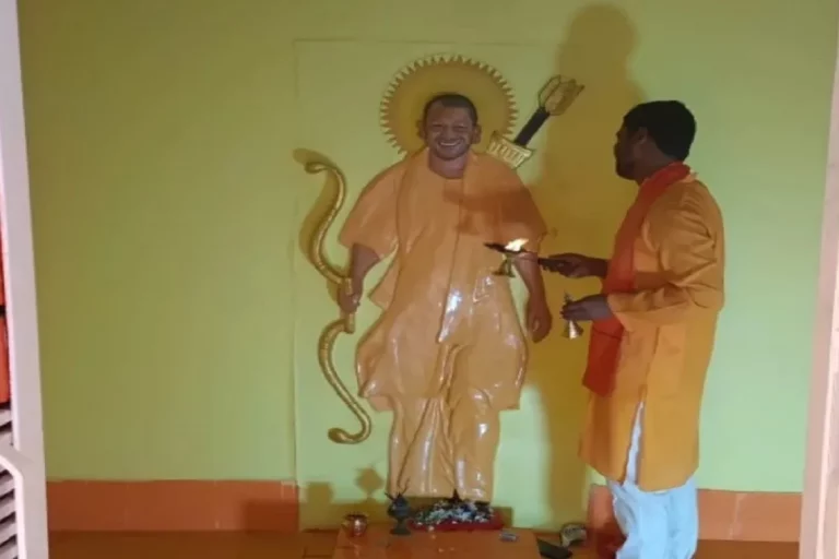 अयोध्या में योगी मंदिर को लेकर विवाद शुरू