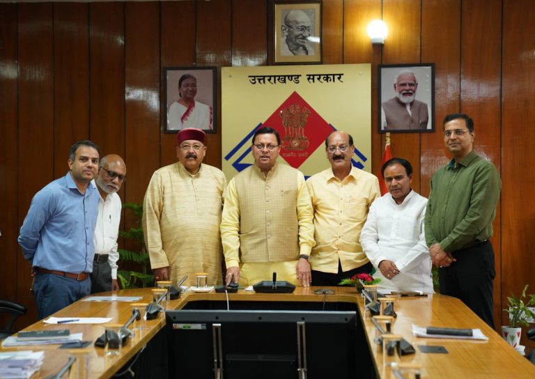 मुख्यमंत्री धामी ने मोबाइल एप ‘‘पैच रिपोर्टिंग एप’’ का किया शुभारंभ