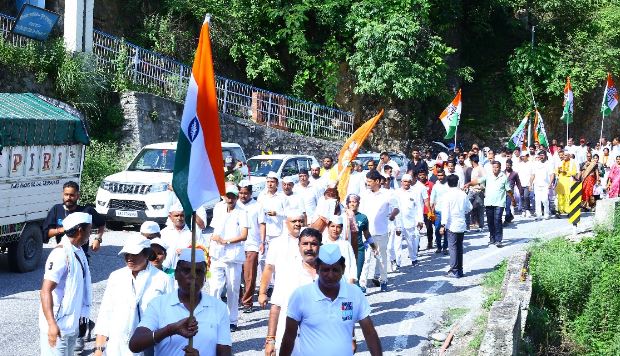 पदयात्रा को राजनीतिक करार देने वाले भाजपा मंत्री महाराज पर कांग्रेस ने किया पलटवार