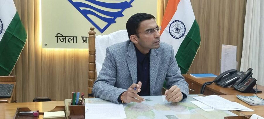 सीएम के विकसित उत्तराखंड के संकल्प को साकार करते डीएम सविन 