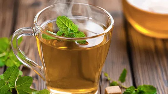 मधुमेह को बढ़ने से रोकने के लिए शुरू करें ग्रीन-टी, होगा काफी लाभकारी