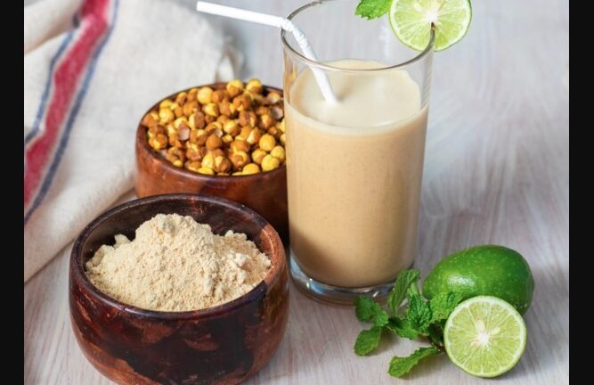 क्या आप भी हैं गर्मी और लू से परेशान, तो सत्तू से बनने वाले इन ड्रिंक्स को करें अपने रूटीन में शामिल, मिलेगी राहत