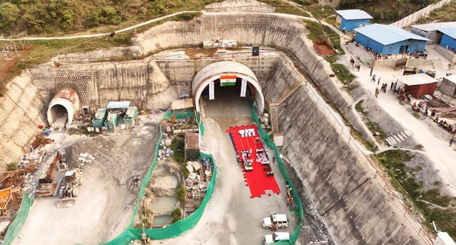 भारत में सबसे लंबी सुरंग उत्तराखंड के देवप्रयाग सौड़ से जनासु तक 14.49 किमी का हुआ ब्रेकथ्रू