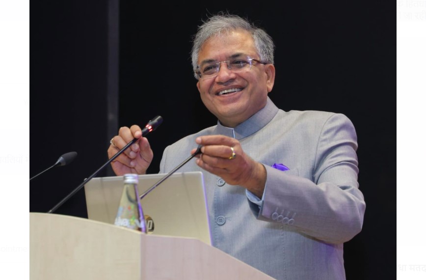 मतदाताओं की सुविधा को देखते हुए निर्वाचन आयोग ने उठाए 18 महत्वपूर्ण कदम