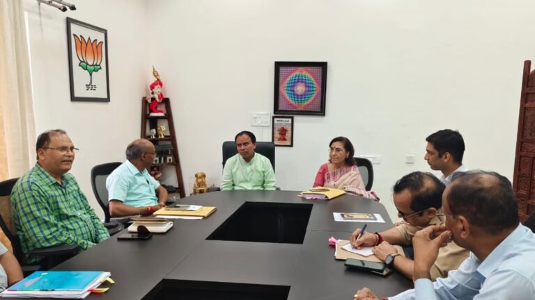 आरटीई के उल्लंघन पर होगी सख्त कार्रवाई- शिक्षा मंत्री डॉ. धन सिंह रावत