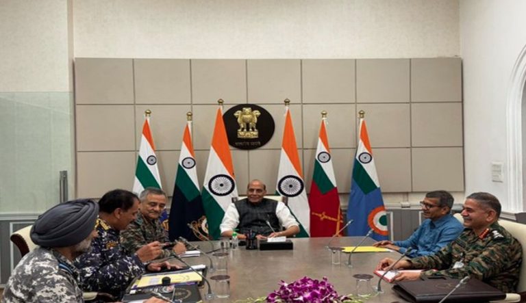 रक्षा मंत्रालय की उच्च स्तरीय बैठक, उभरते खतरों पर बनी रणनीति