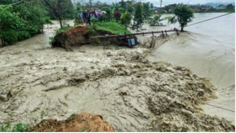 पूर्वोत्तर भारत में मानसून बना मुसीबत, जनजीवन अस्त-व्यस्त, लाखों लोग प्रभावित