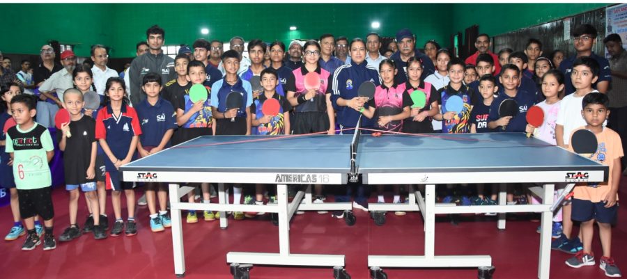 खेल मंत्री रेखा आर्या ने किया टेबल टेनिस कोर्ट का उद्घाटन