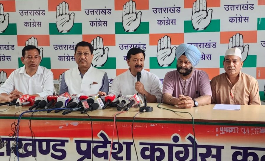 कांग्रेस का धामी सरकार पर तीखा हमला: करन माहरा ने गिनाई चार साल की नाकामियाँ