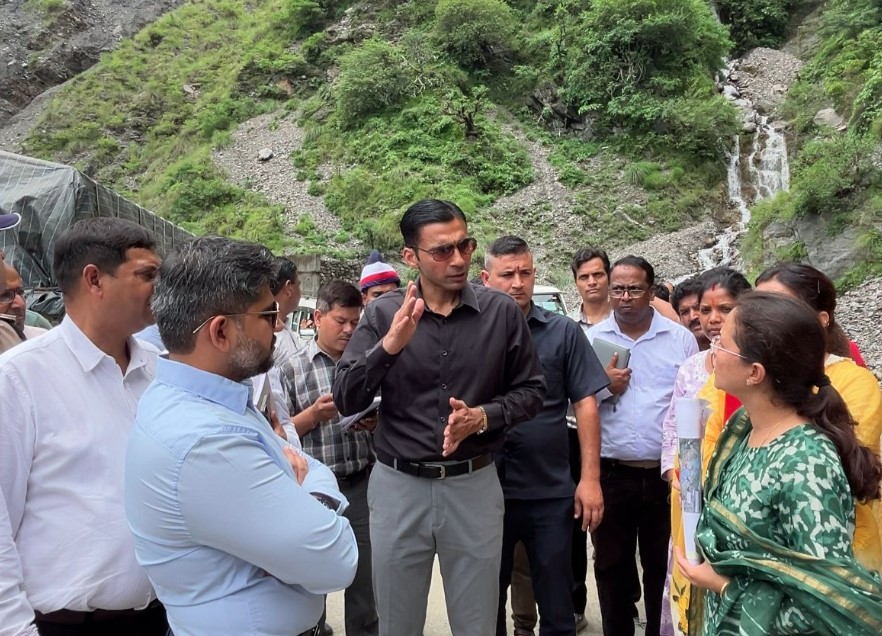 जजरेट स्लाइड जोन को डीएम की स्पेशल स्वीकृति, आपदा एक्ट के तहत तुरंत कार्य शुरू करने के दिए निर्देश