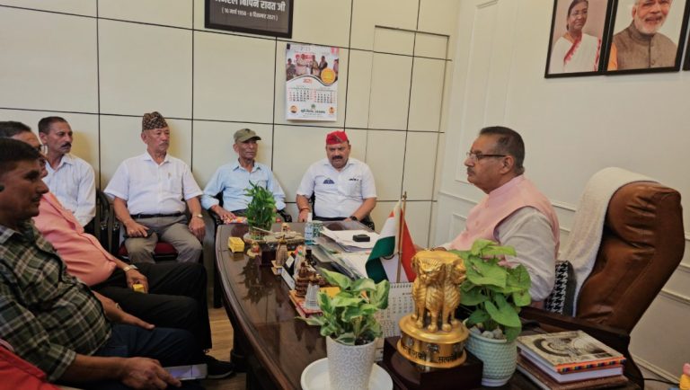 सैनिक कल्याण मंत्री गणेश जोशी ने किया आह्वान, हरेला पर्व पर पूर्व सैनिक लगाऐं दो लाख पौधे