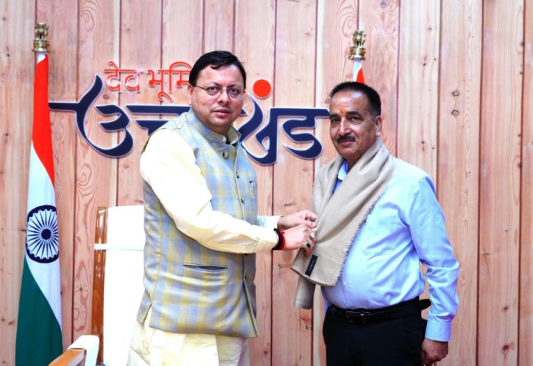 मुख्यमंत्री सुरक्षा अधिकारी राकेश देवली सेवानिवृत्त, सीएम ने दी शुभकामनाएं