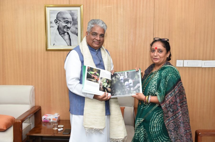 उत्तराखंड विधानसभा अध्यक्ष ऋतु खण्डूडी ने केंद्रीय वन मंत्री भूपेन्द्र यादव से की शिष्टाचार भेंट