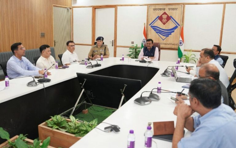 ग्लेशियर झीलों से खतरे का त्वरित आकलन जरूरी- मुख्य सचिव