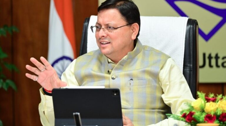 ऑनलाइन सर्वे में जनता की पहली पसंद सीएम धामी