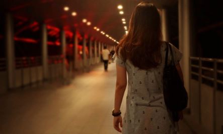 देहरादून महिला सुरक्षा रिपोर्ट: ‘नारी 2025’ में चौंकाने वाले आंकड़े, सिर्फ 50% महिलाएं ही मानती हैं शहर को सुरक्षित