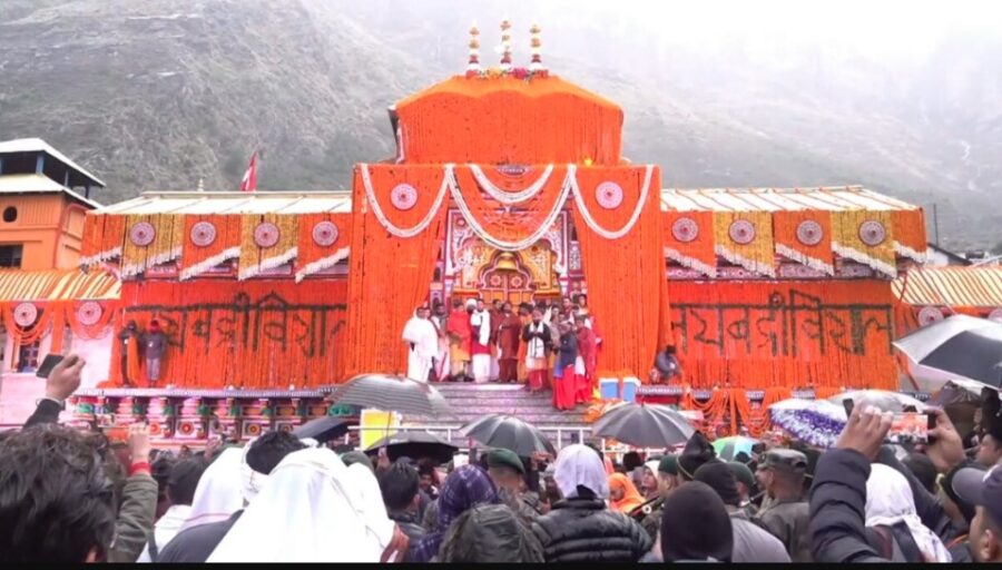 आज बंद होंगे बद्रीनाथ धाम के कपाट