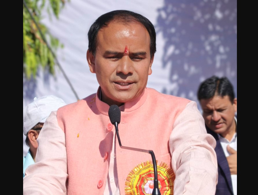 शिक्षा मंत्री डॉ. धन सिंह रावत ने बाल दिवस पर राज्य स्तरीय बाल चौपाल कार्यक्रम में किया प्रतिभाग