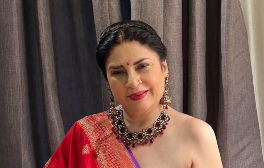 बिग बॉस 19 में बड़ा झटका: कुनिका सदानंद हुई शो से बाहर बिग बॉस 19 में बड़ा झटका: कुनिका सदानंद हुई शो से बाहर