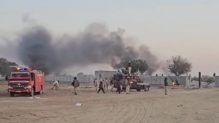 एथेनॉल फैक्ट्री विवाद- किसानों और पुलिस की भिड़ंत में 50 से अधिक लोग घायल